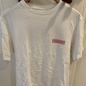 Vineyard Vines t-shirt